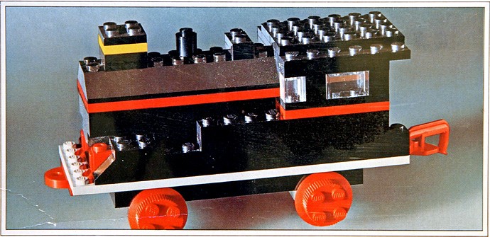 LEGO 117 - Locomotive without motor