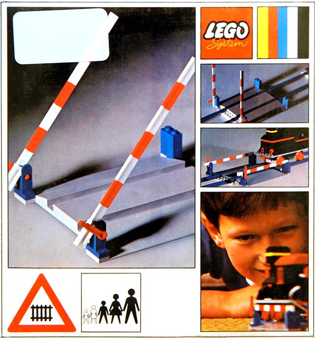 LEGO 158 - Level crossing