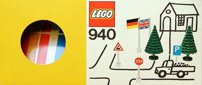 LEGO 940 Flags, Signs and Trees