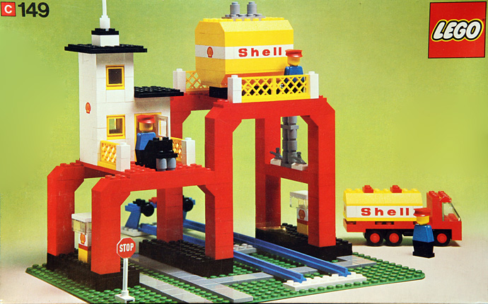 LEGO 149 - Fuel Refinery