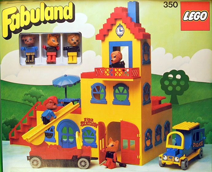 LEGO 140 Town Hall