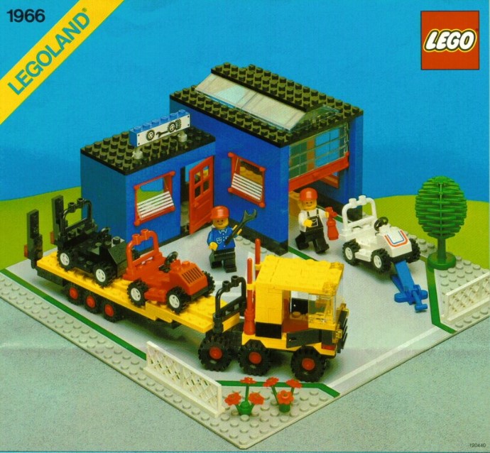 LEGO 1966 - Car Repair Shop