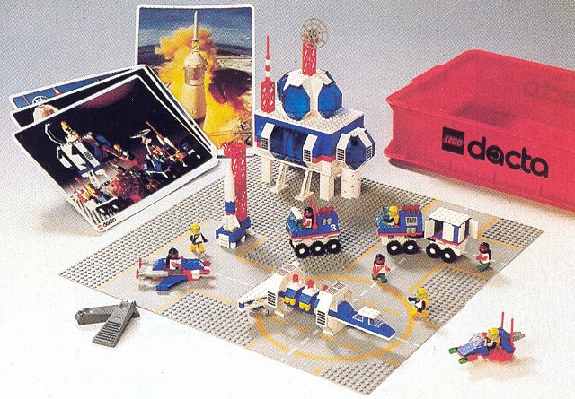 LEGO 9355 Dacta Space Theme Set