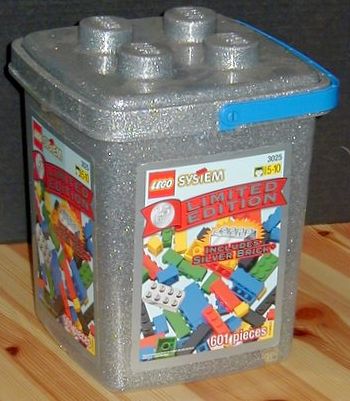 LEGO 3025 Limited Edition Silver Brick Bucket