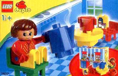LEGO 1407 - Cooking with Mummy