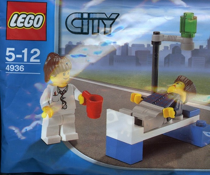 LEGO 4936 - Doc & Patient