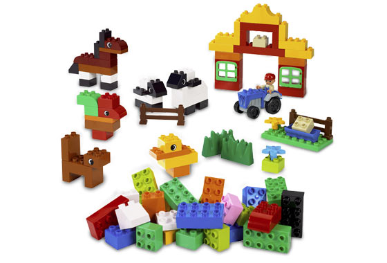 LEGO 5419 - Build a Farm