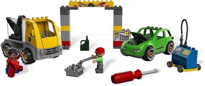 LEGO 5641 - Busy Garage