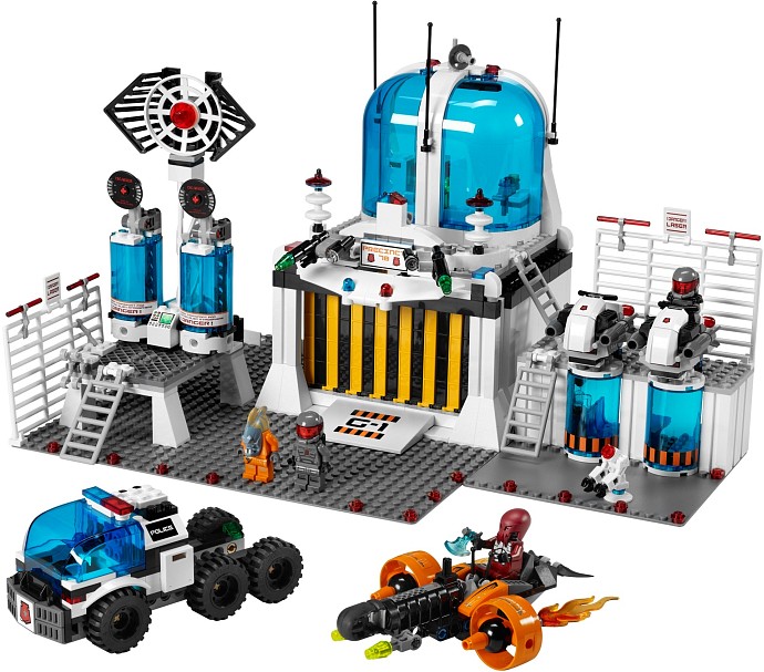 LEGO 5985 - Space Police Central