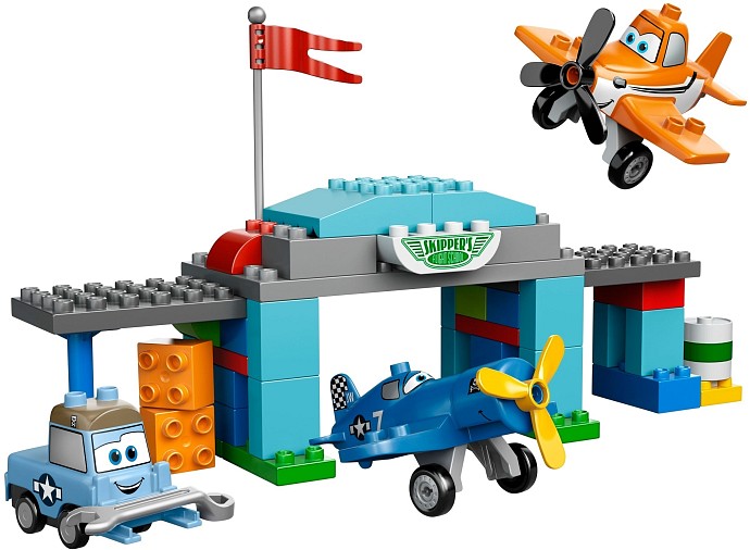 LEGO 10511 Skipper's Flight School