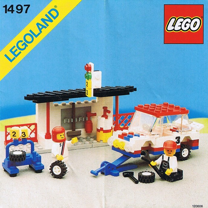 LEGO 1497 Pitstop and Crew