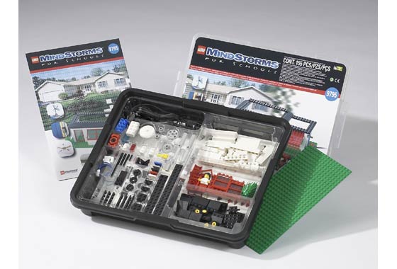 LEGO 9795 Intelligent House Set