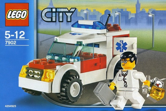 LEGO 7902 - Doctor's Car