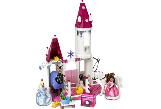 LEGO 7581 Winter Royal Stables