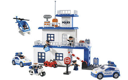 LEGO 9229 Police Station Set