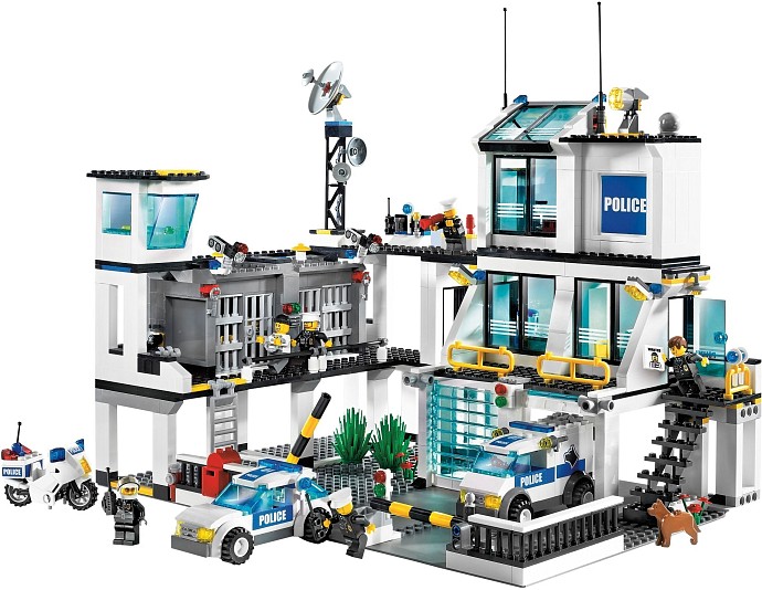 LEGO 7744 - Police Headquarters