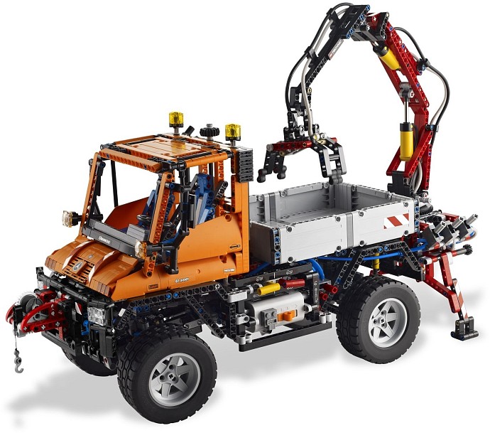 LEGO 8110 Mercedes-Benz Unimog U 400